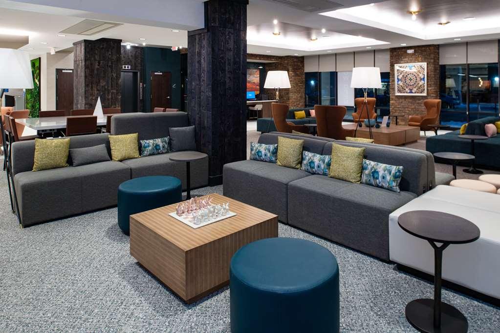 Hilton Garden Inn Kalamazoo Downtown Interior photo