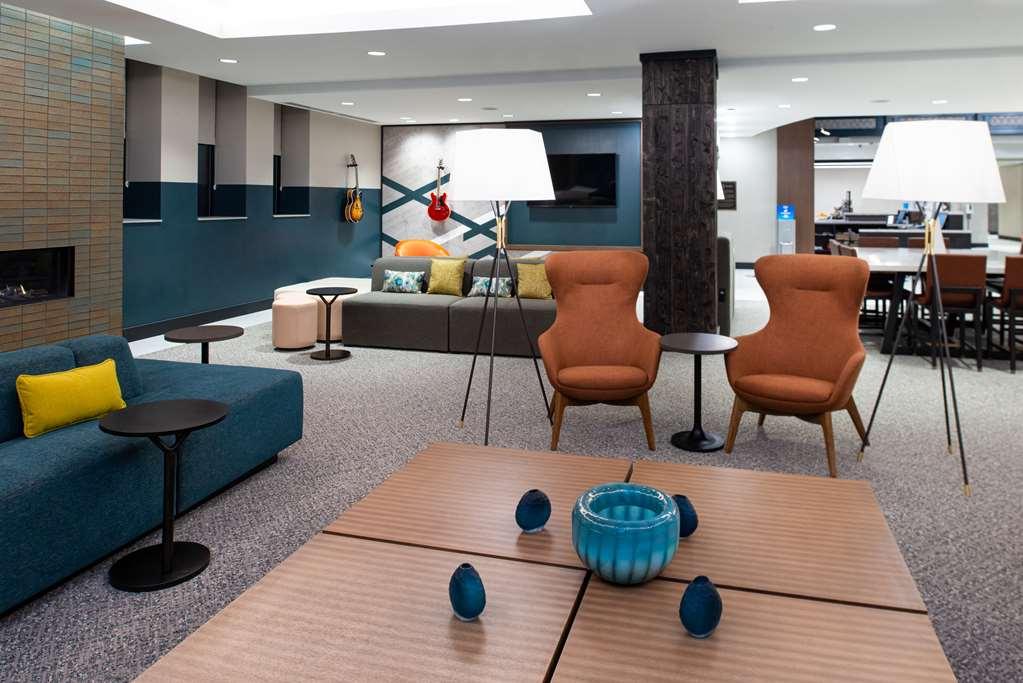 Hilton Garden Inn Kalamazoo Downtown Interior photo