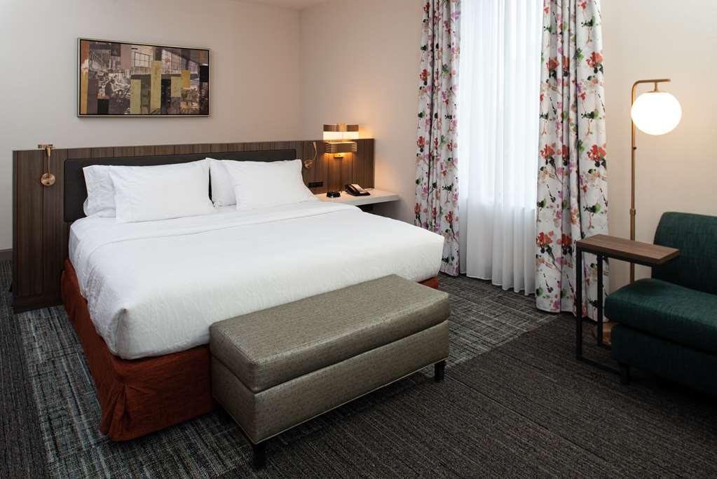 Hilton Garden Inn Kalamazoo Downtown Room photo